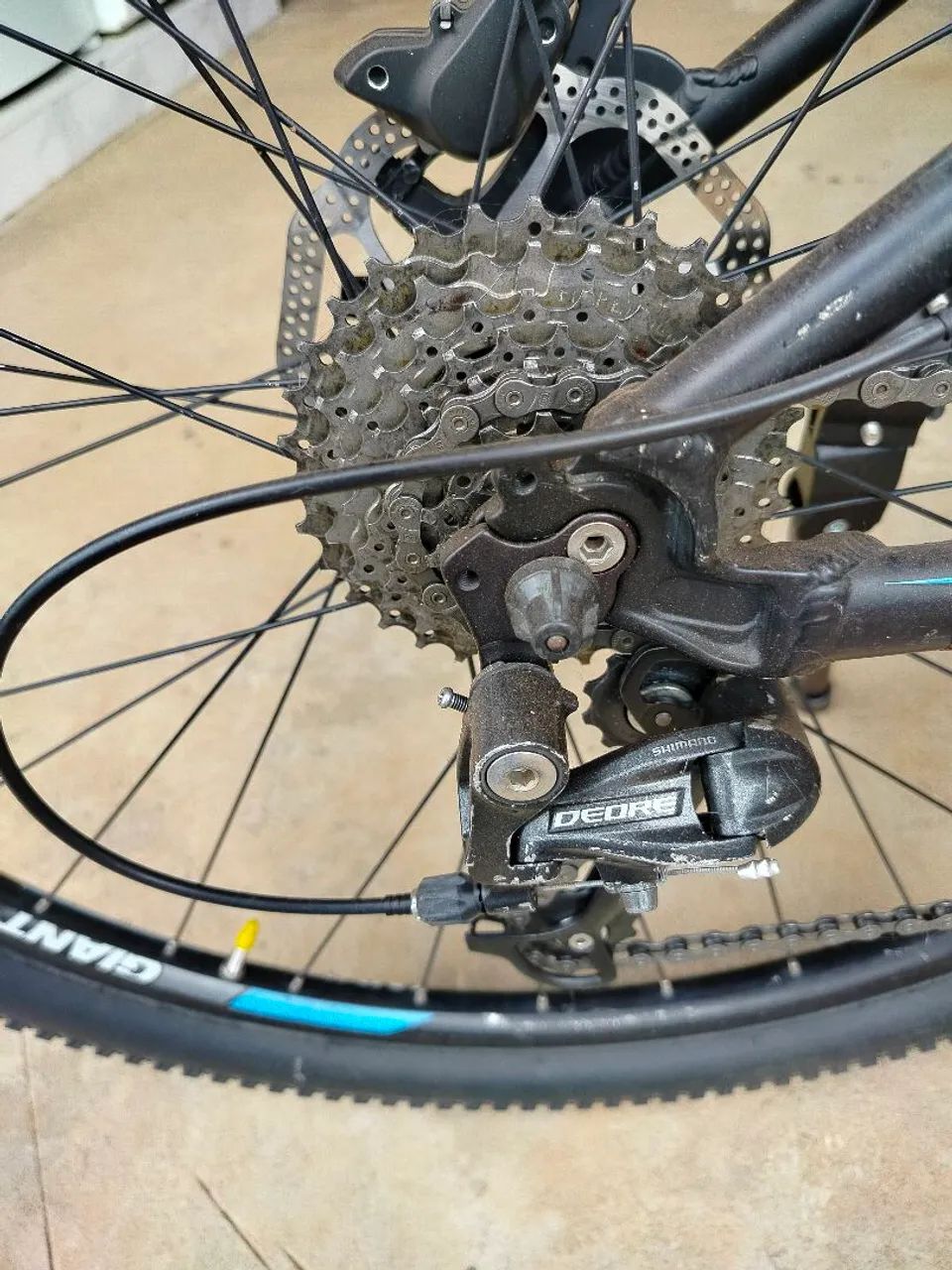 Bicicleta Giant profissional. - Foto 3