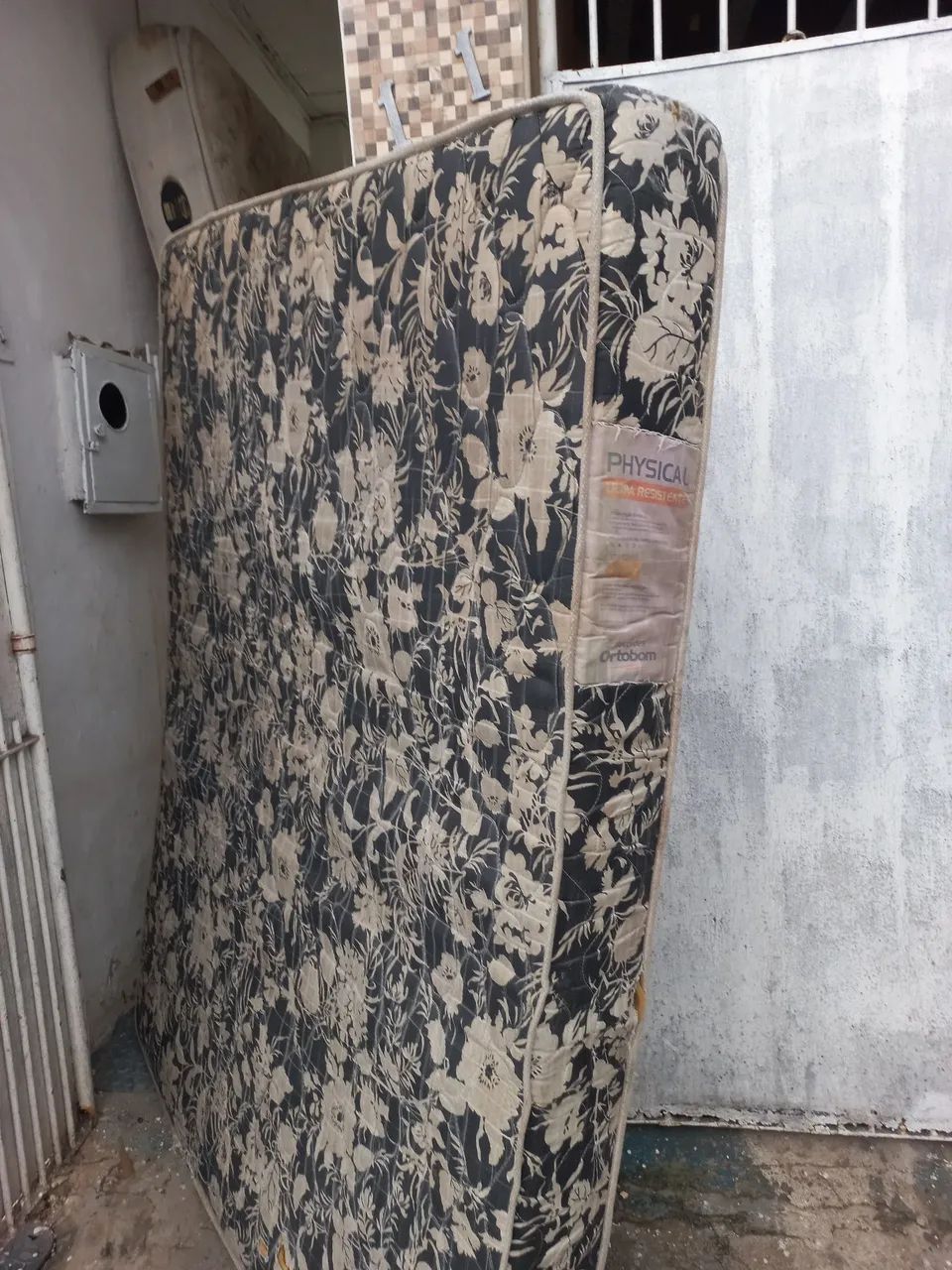 Colchão de casal ortobom  - Foto 4
