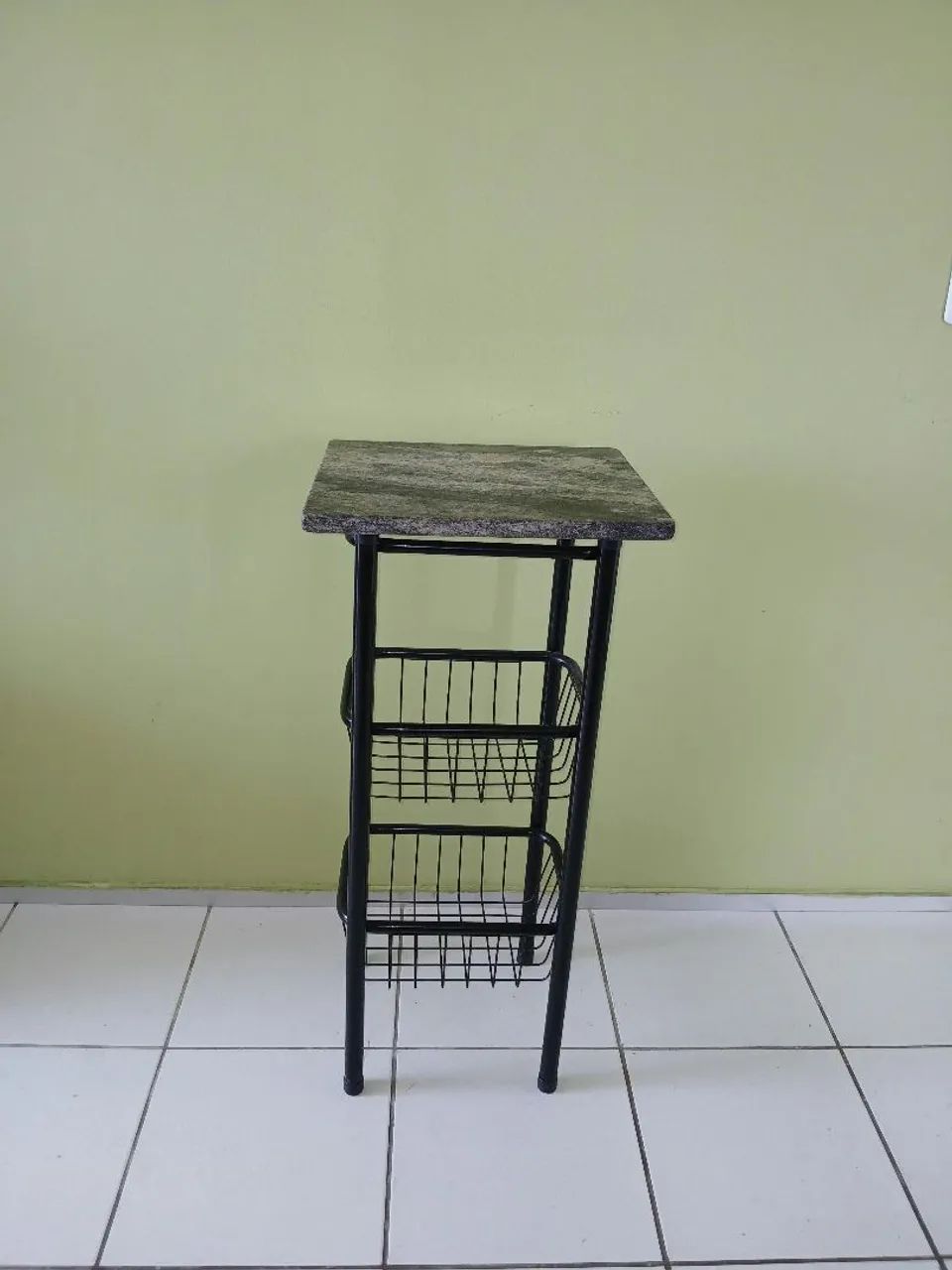 Fruteira de chão