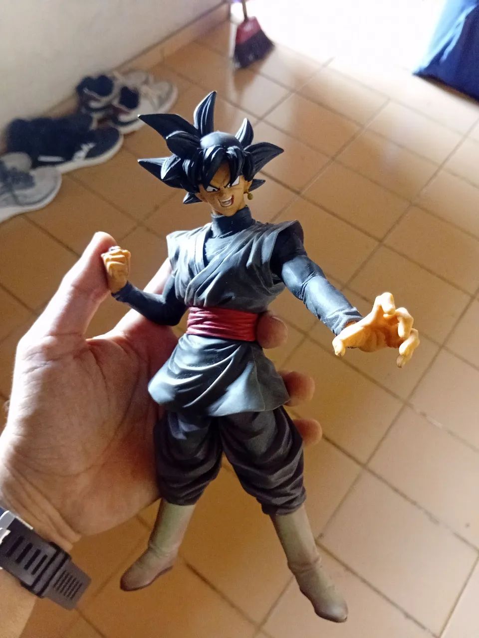 Action figure dragon ballgolu black