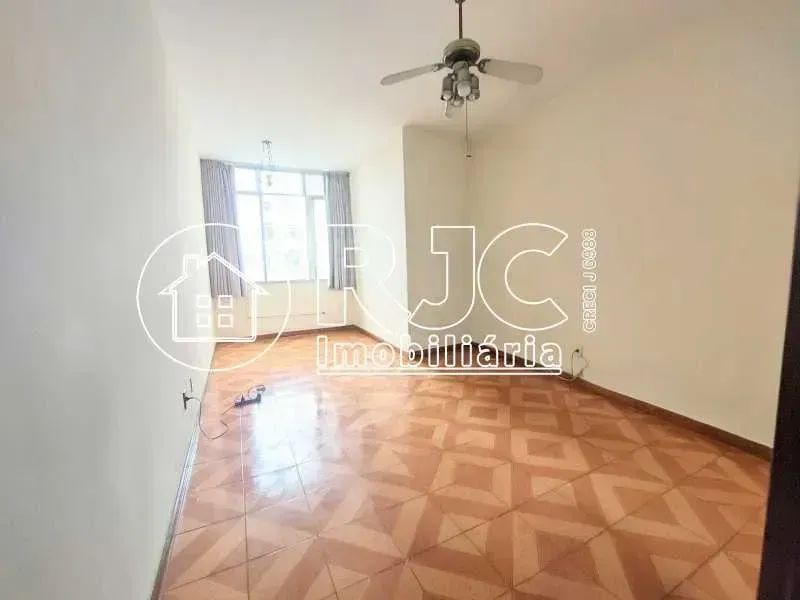 Amplo sala 2 quartos deps 87 m2 - Foto 2