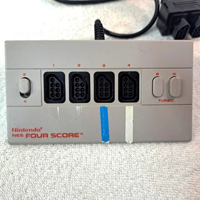 Multitap 4 controles para NES - Nintendo