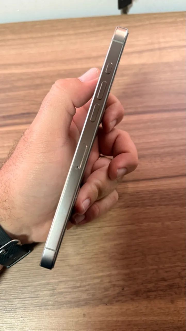 IPHONE 16 PRO MAX 512GB MUITO NOVO - Foto 2
