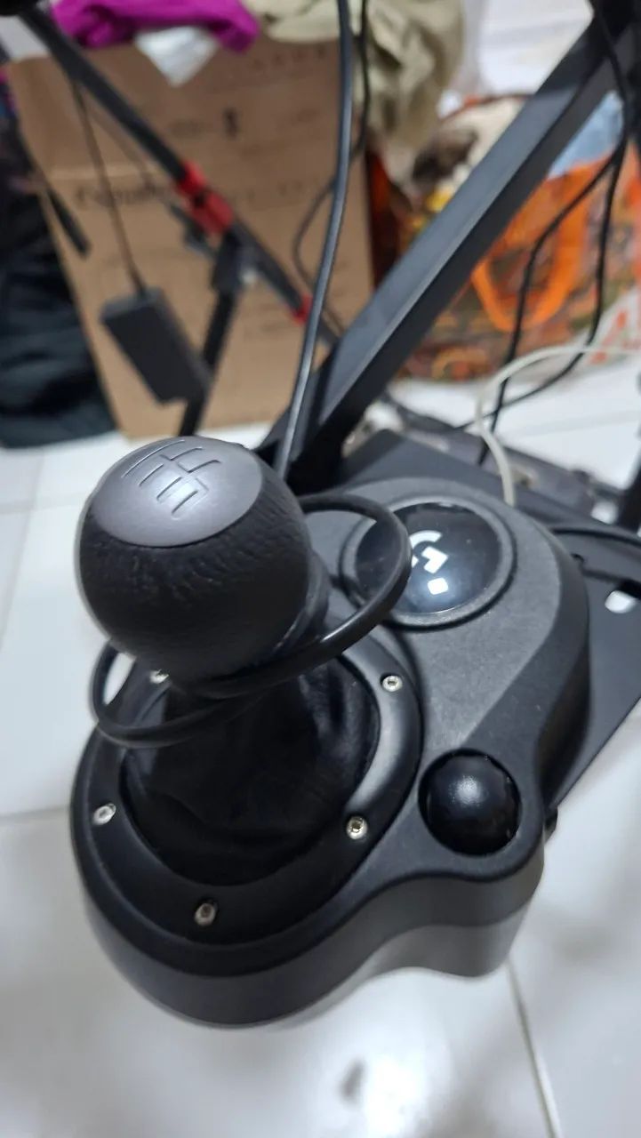 Volante g920 + câmbio + cockpit - Foto 4