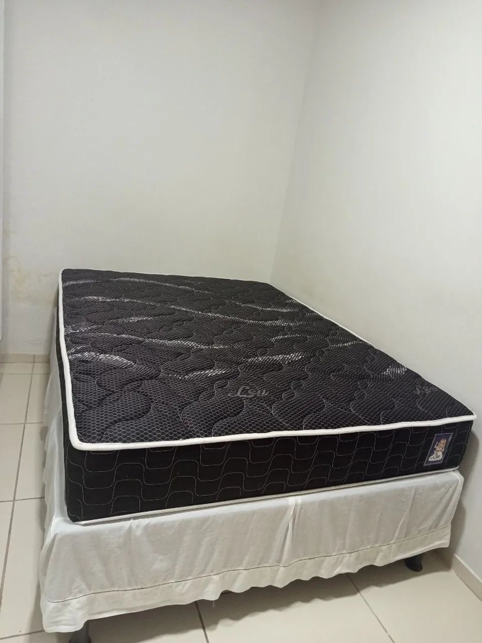 Cama box casal combase e colchão  - Foto 4