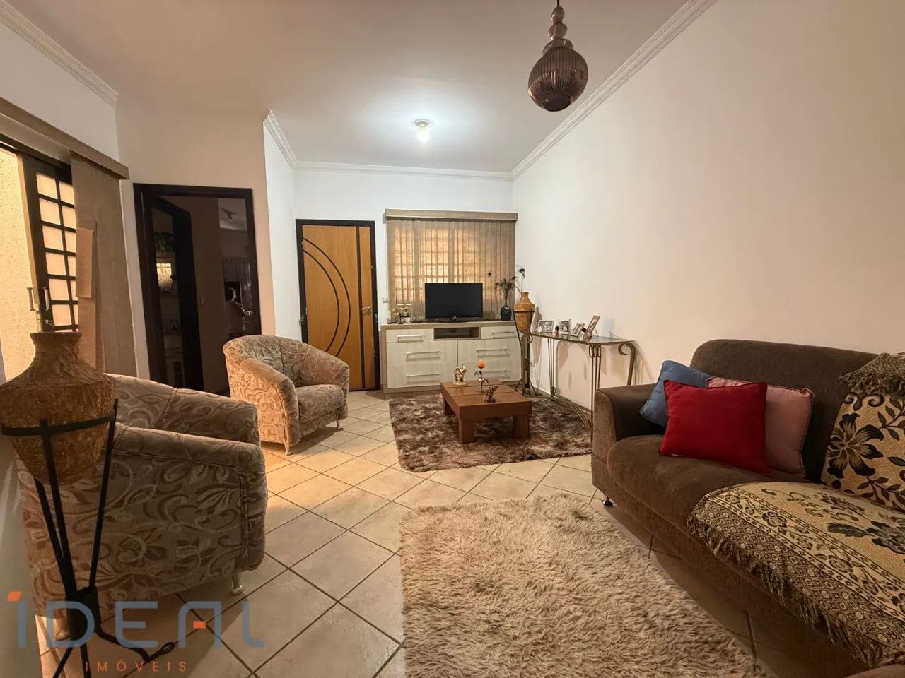 Vende casa próximo ao HU em Maringá - Foto 4