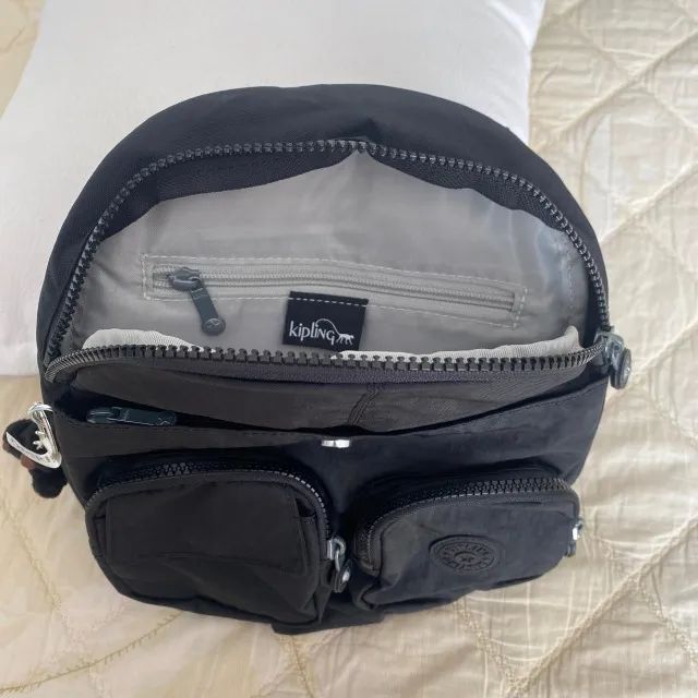 Mochila Kipling Preta - Pequena - ORIGINAL - Foto 4
