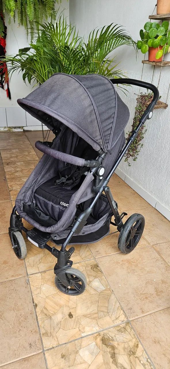 Kit carrinho de bebê + bebê conforto Cosco Pop Wizz PRETO