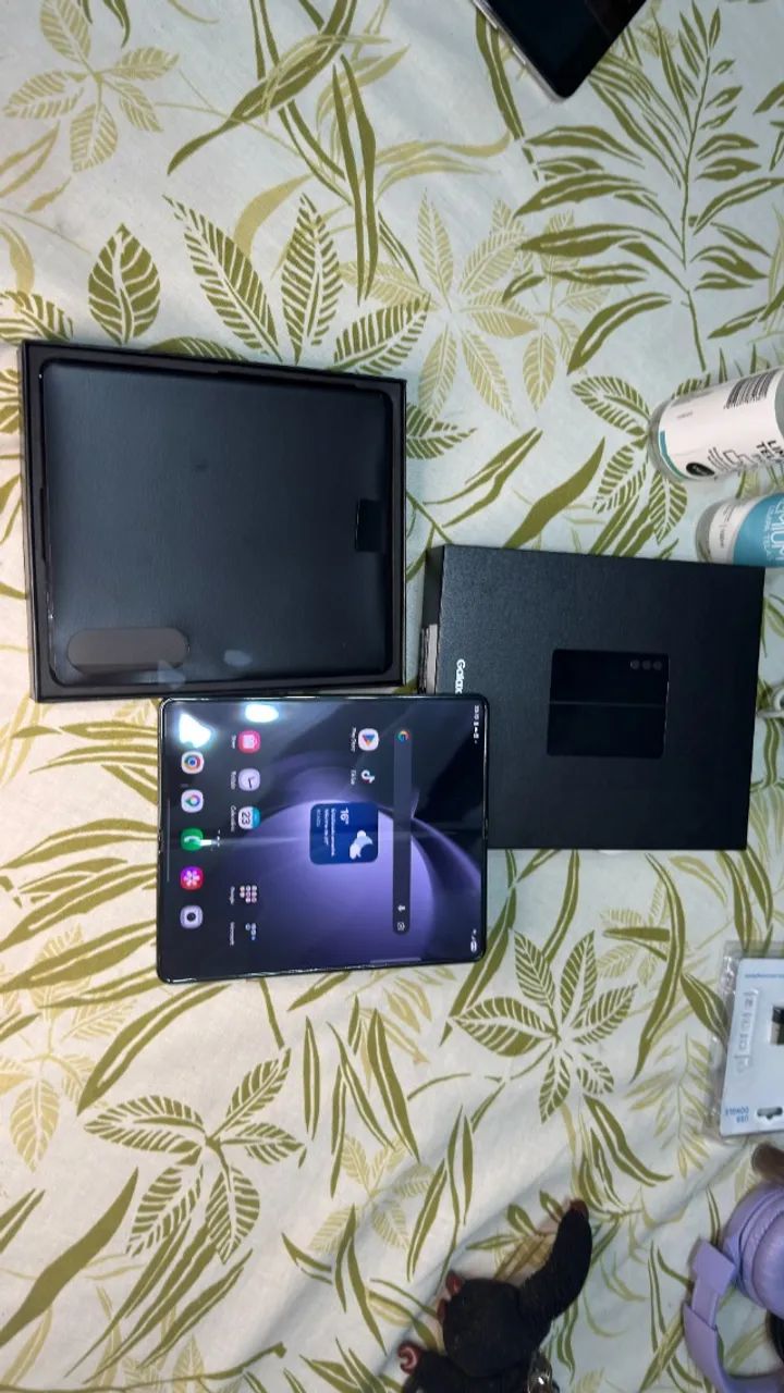 Samsung Galaxy Z Fold5 256GB Preto Completo | Novo - Excelente