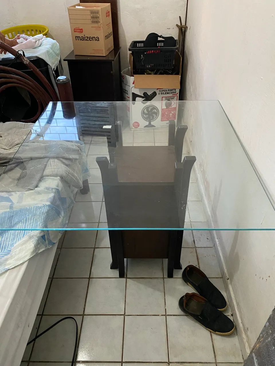 vendo mesa de vidro - Foto 2