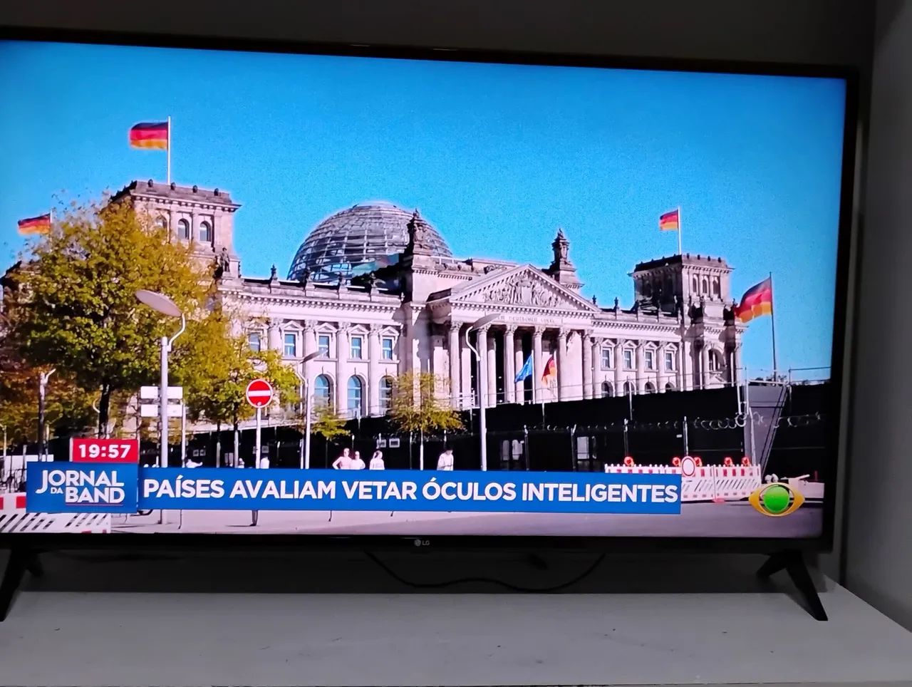Tv LG 49" polegadas smartv  - Foto 5