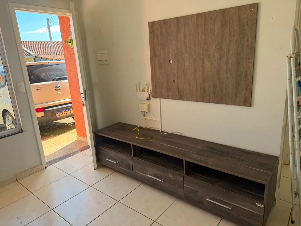 Vende-se Home (Rack e Painel)