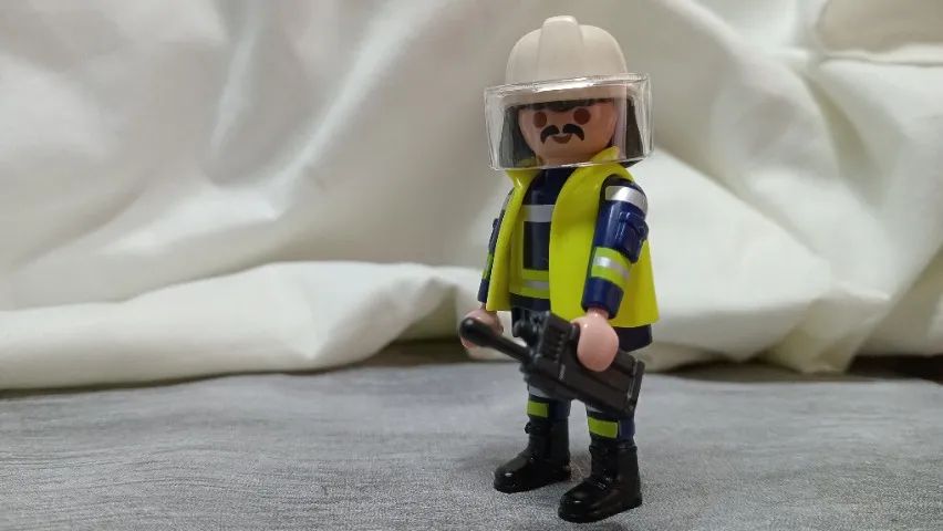 PLAYMOBIL BOMBEIRO - COMANDANTE - COLECIONE. - Foto 5