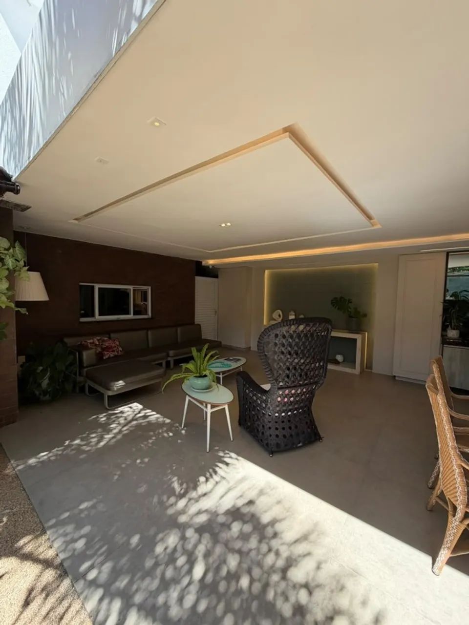 Casa de Luxo nas Dunas | 500m², 4 Suítes e Piscina - Foto 3