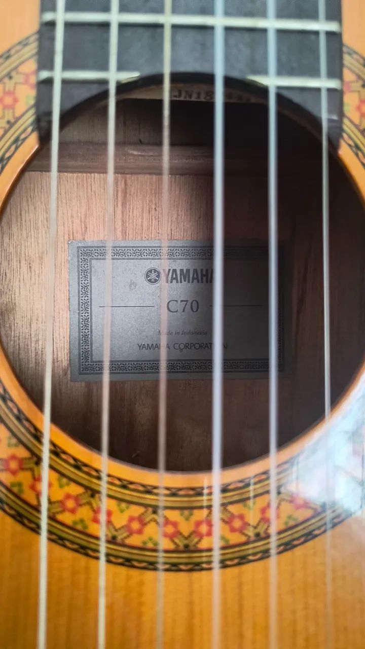 Violão de Nylon Yamaha C70 - Foto 2