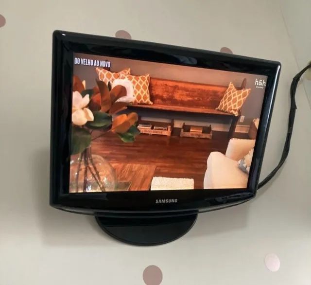 TV monitor LCD Samsung 19 polegadas