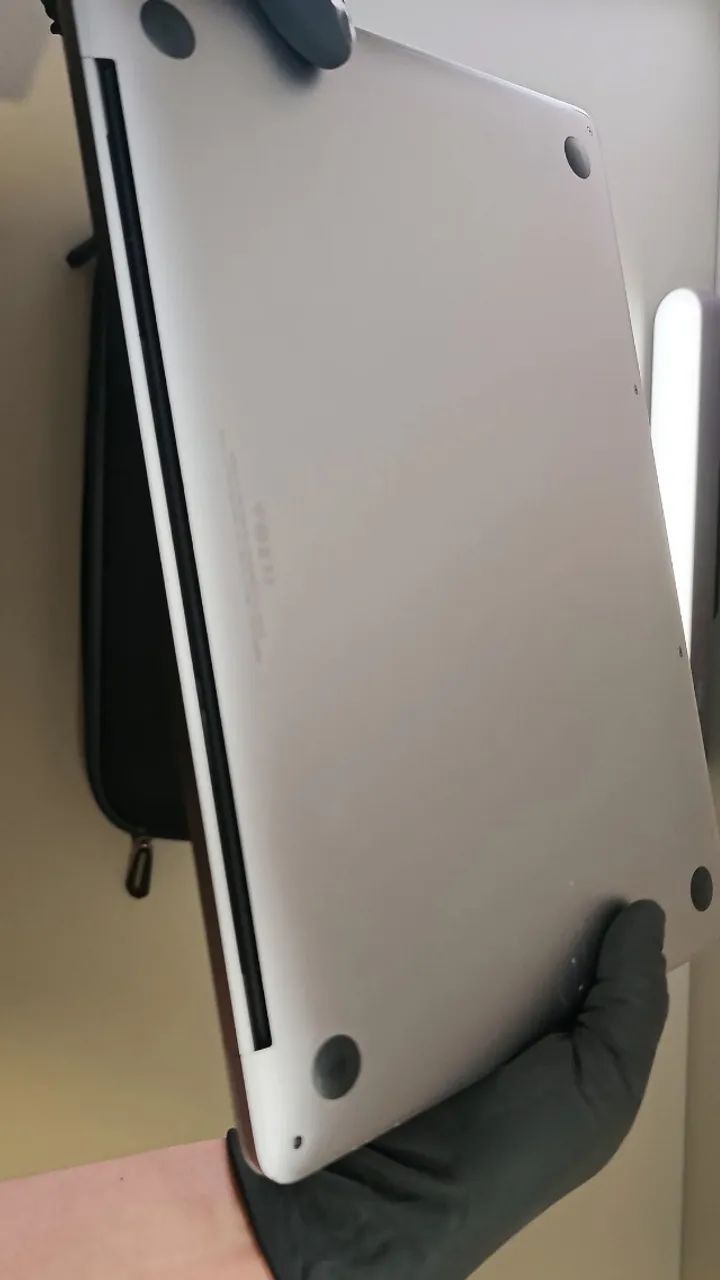MacBook Pro 13 M1 2020 8GB Touch Bar Cinza Espacial - Foto 4