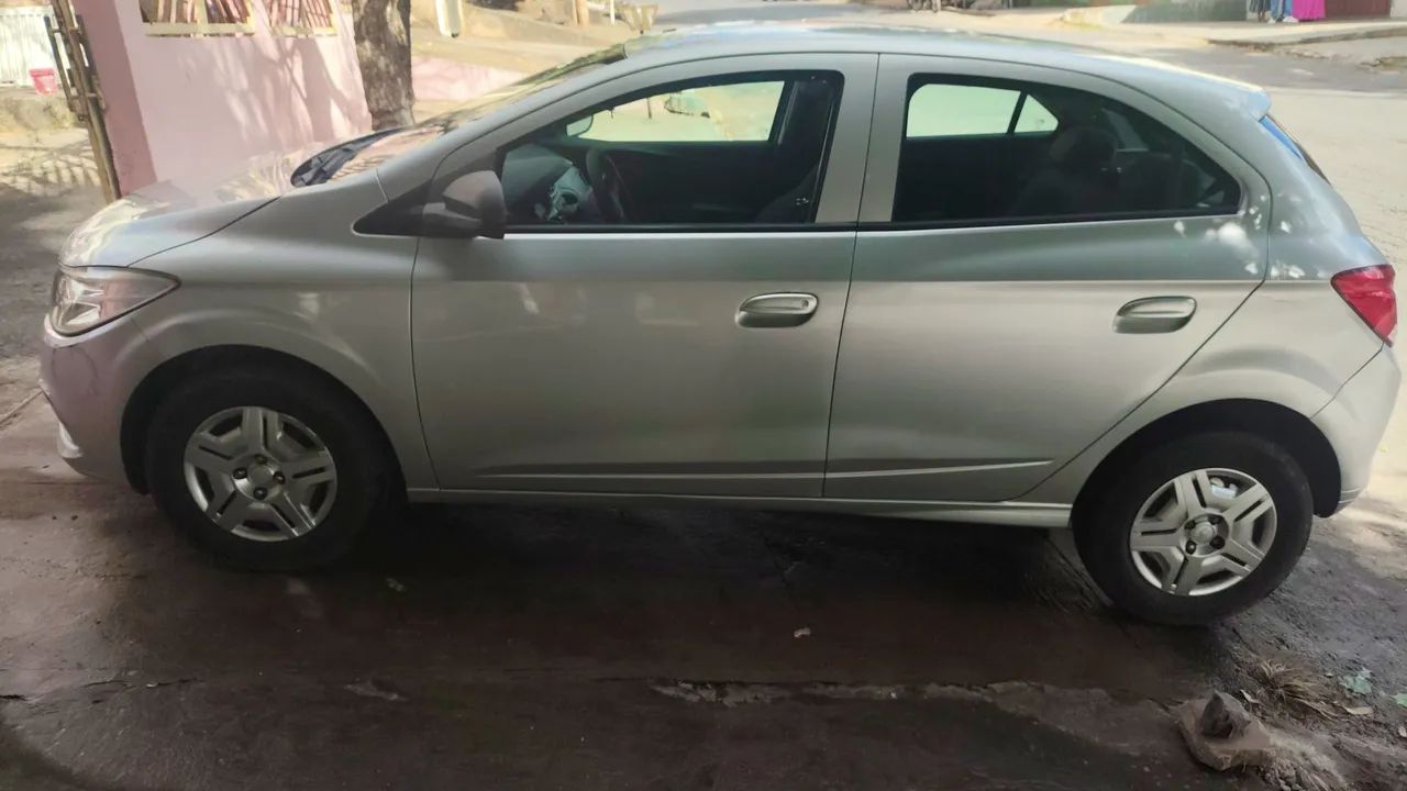 Alugo veículo para Uber/app - Foto 2