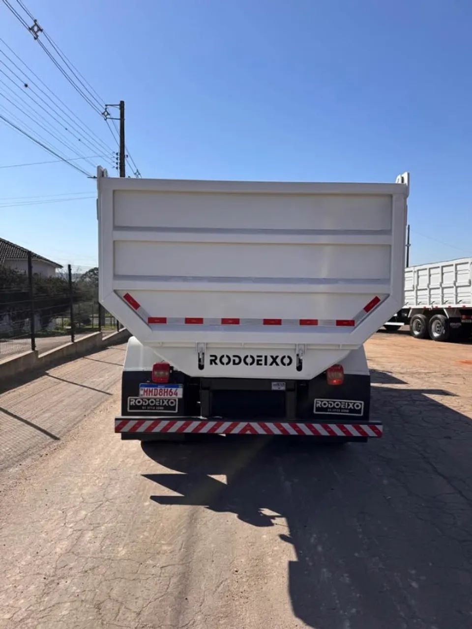 Caminhão 24250 Ca çamba - Foto 2