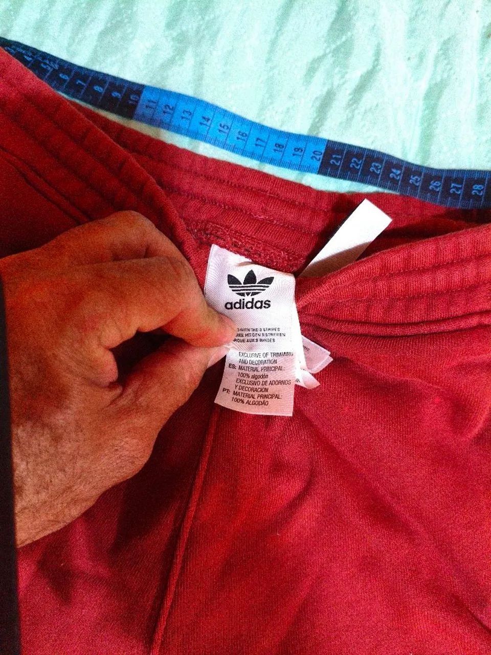 Bermuda moletom Adidas. - Foto 3