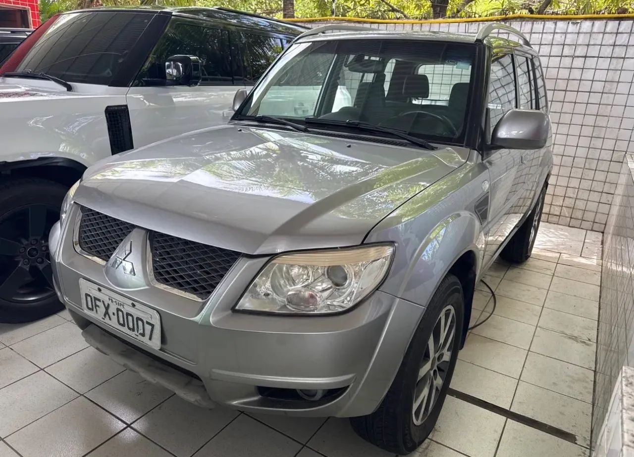 Mitsubishi Pajero 2013