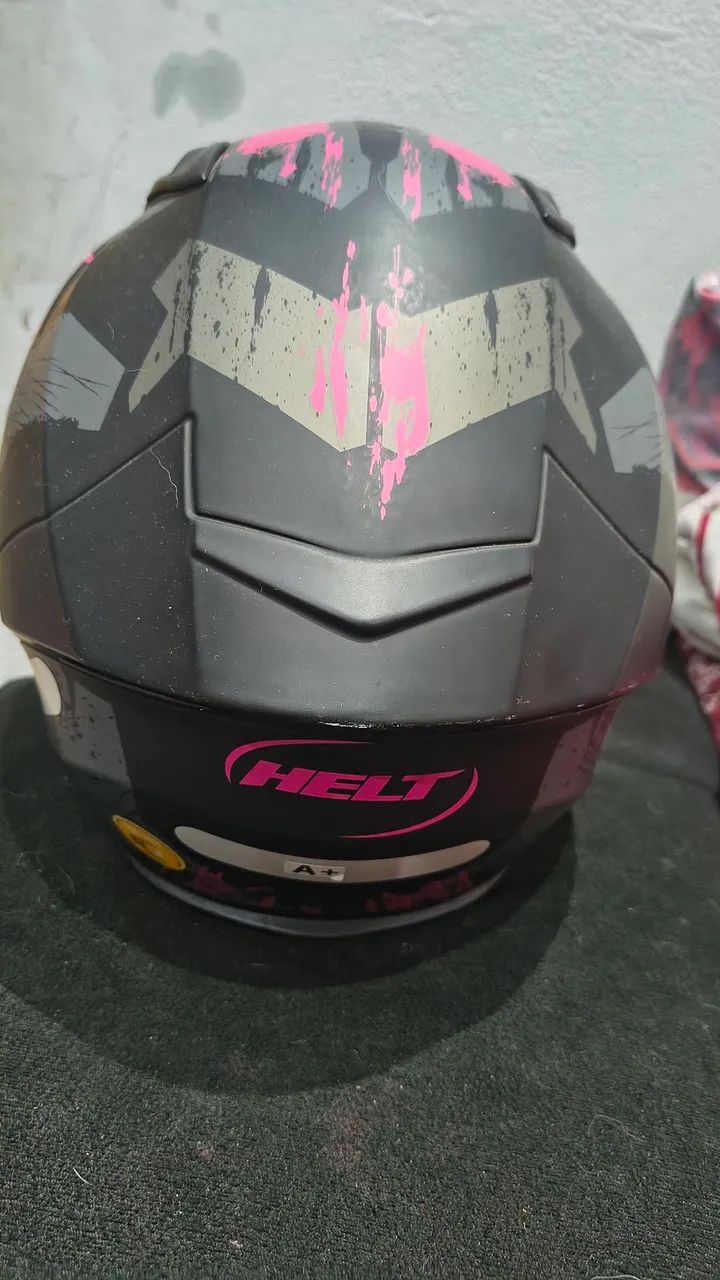 Capacete Helt em estado de zero - Foto 2