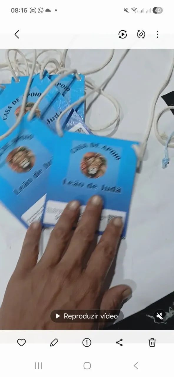 credenciais  e cracha personalizadas de pvc  - Foto 4
