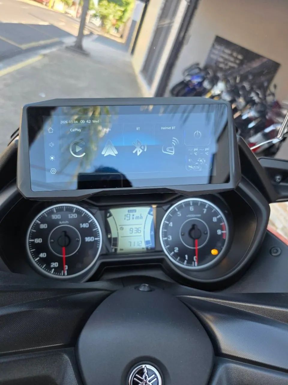 YAMAHA X MAX 250  - Foto 3