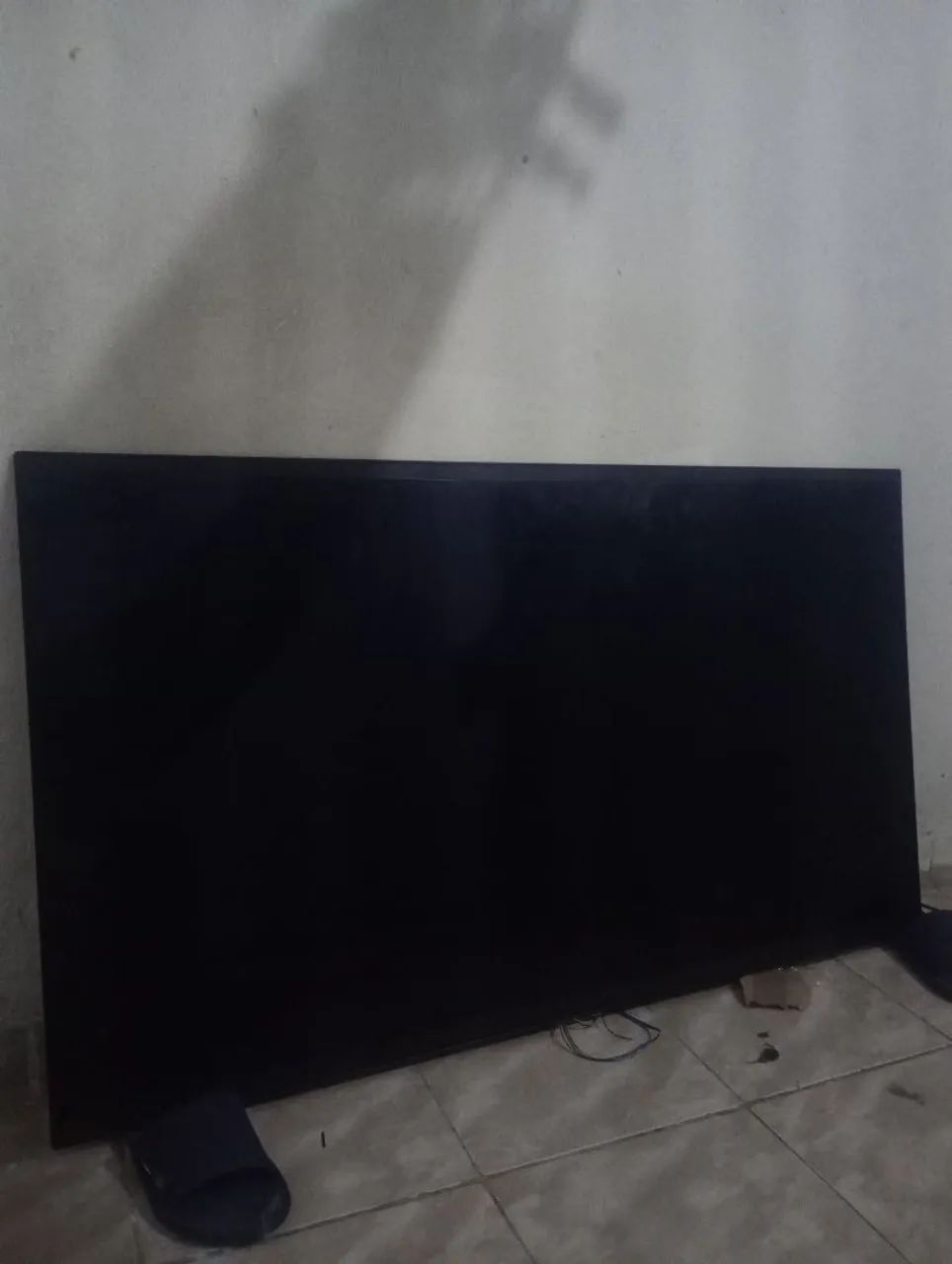 Tv OLED 55 polegadas, com defeito, retirada de peça 