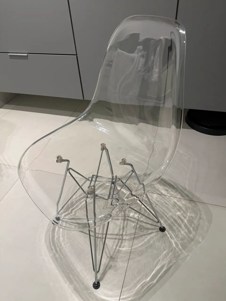 Cadeira Eames Eiffel Cristal Transparente Metal   - Foto 2