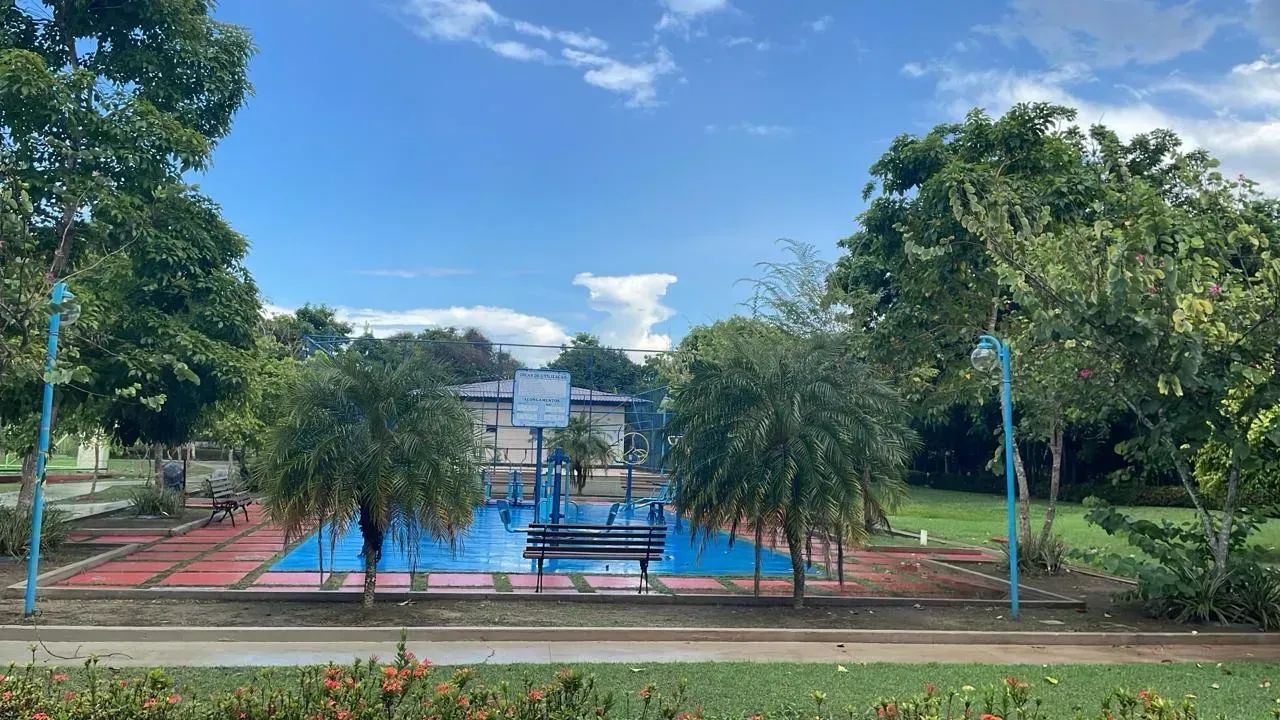 Lote amplo de esquina para Venda - Foto 5