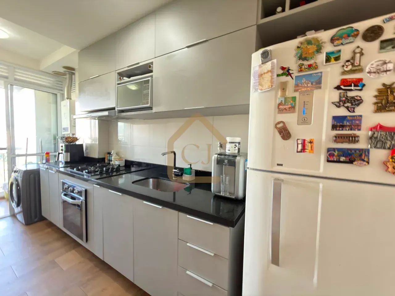 Apartamento totalmente reformado, pronto para morar no Cidade Jardim. 2