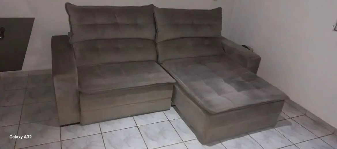 Sofá Retrátil 2,40 cm