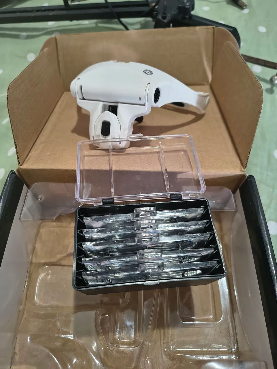 led suporte para maca de procedimento e óculos led com 5 lentes  - Foto 2