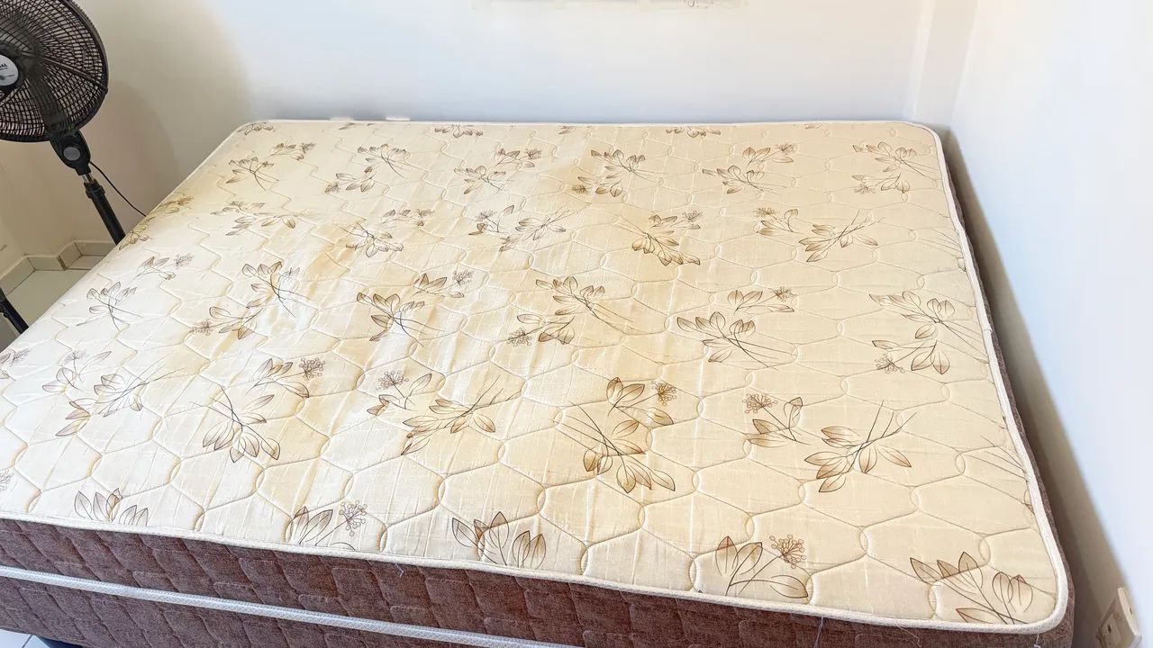 Cama de casal conjugada de molas ensacadas 