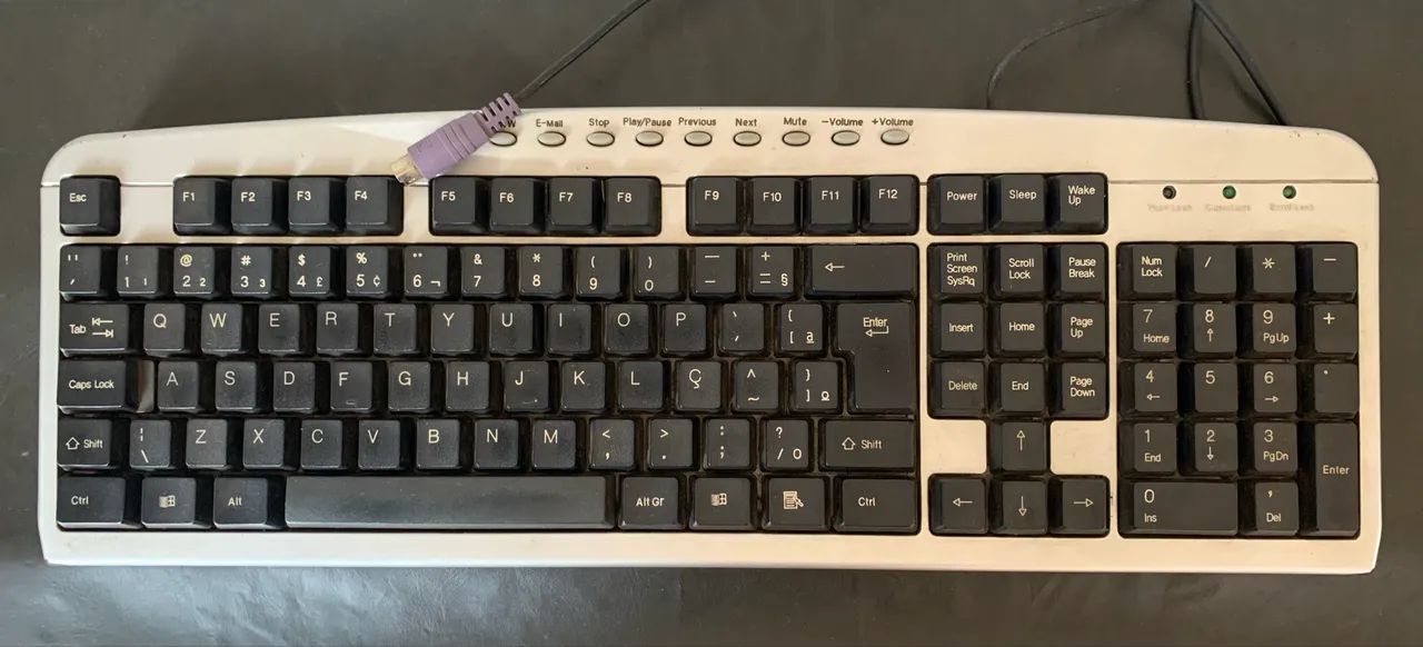 Teclado usado com conexão PS2 (4 unidades disponíveis) - Foto 3