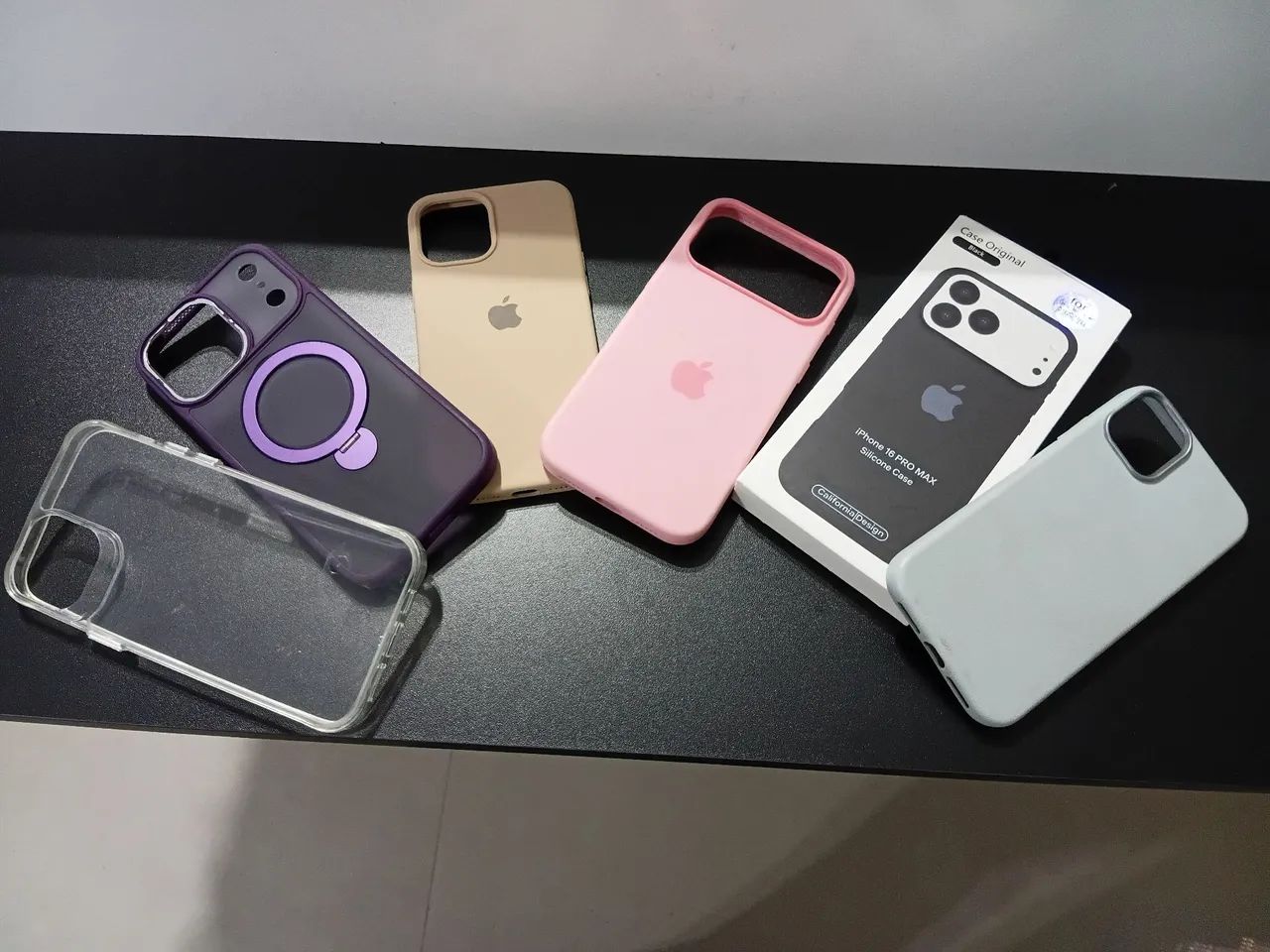 SEIS CAPAS PARA IPHONE 11 AO 17