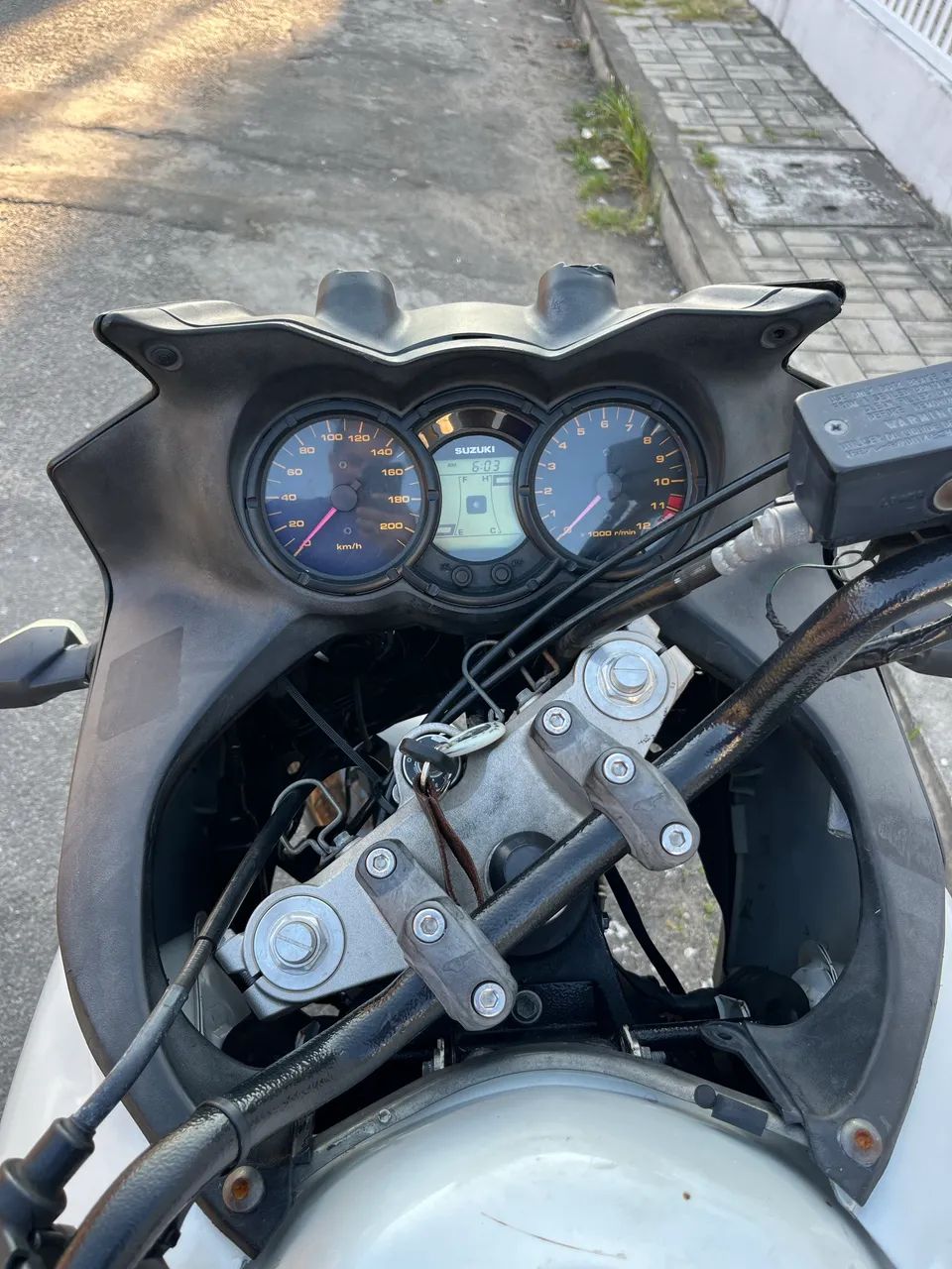 Suzuki DL650 VStrom Ano 2013 - Foto 5