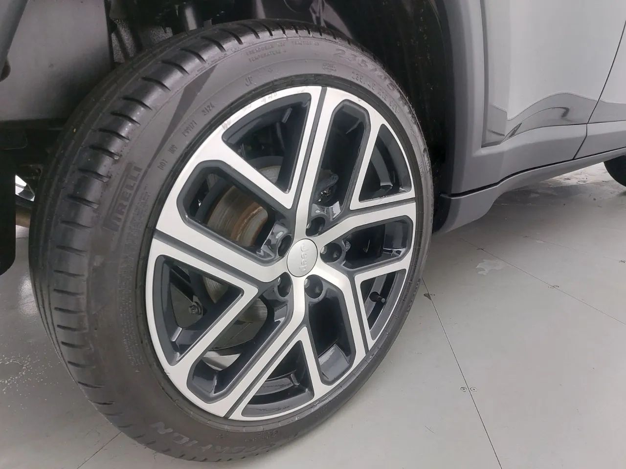 Jeep Compass LIMITED T270 1.3 TB 4x2 Flex Aut, foto 14 de 18