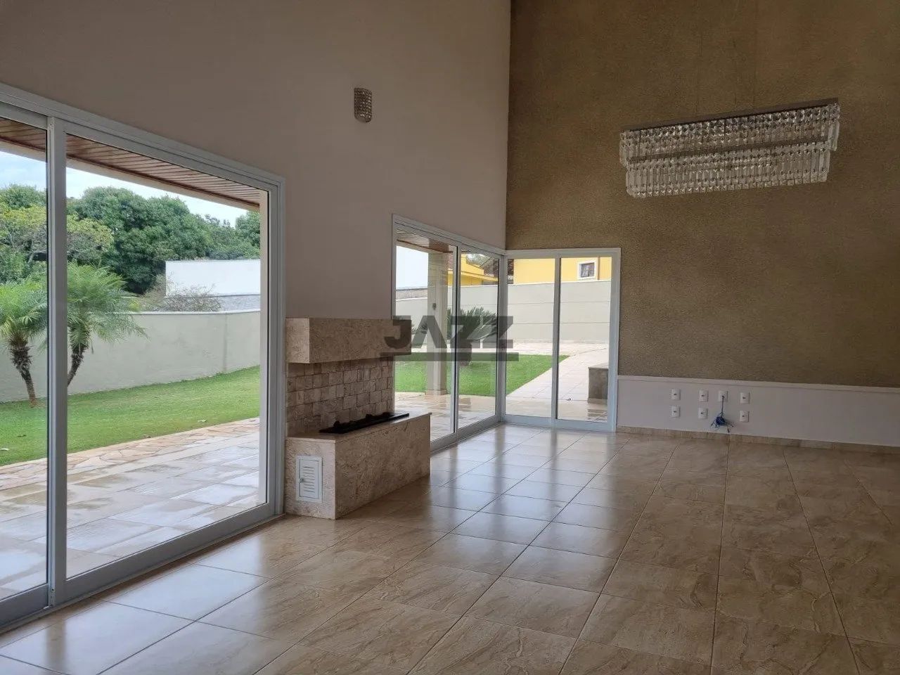 Casa térrea á venda no condomínio Xangrila com 331 m² de construção em terreno de 1.205 m² - Foto 2