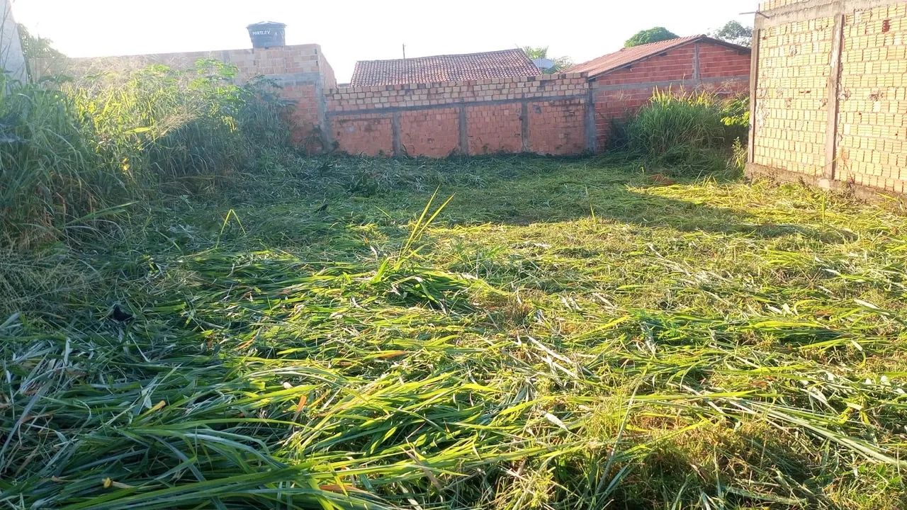 Vendo lote quitado 10x25 Bairro Amazonas