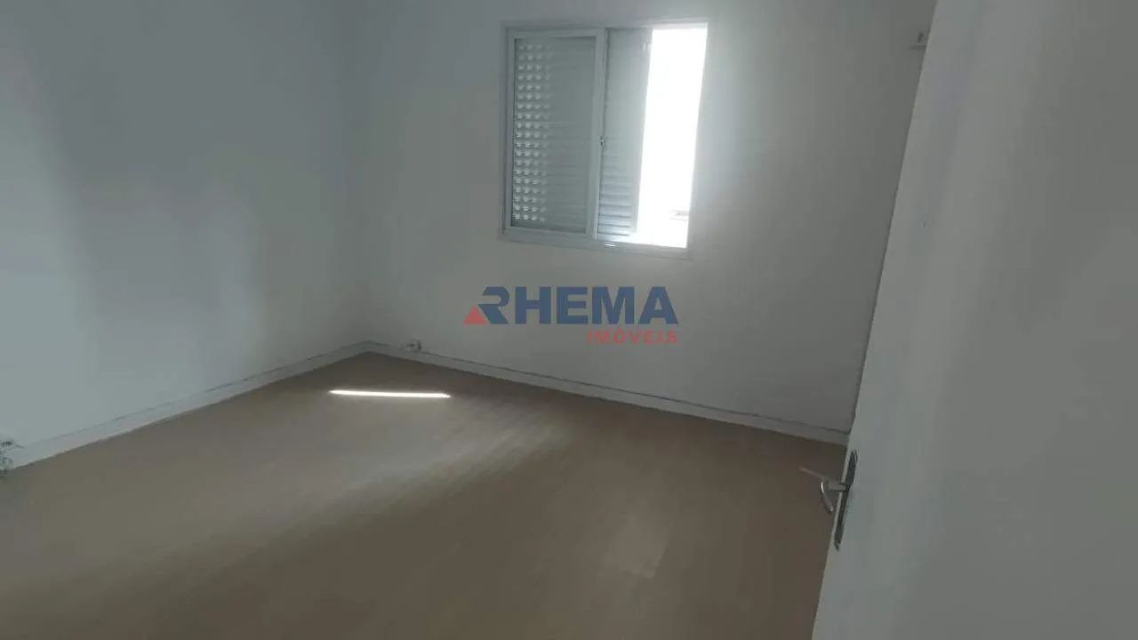 Apartamento Vila Belmiro com 2 Dormitórios Reformado - Foto 5