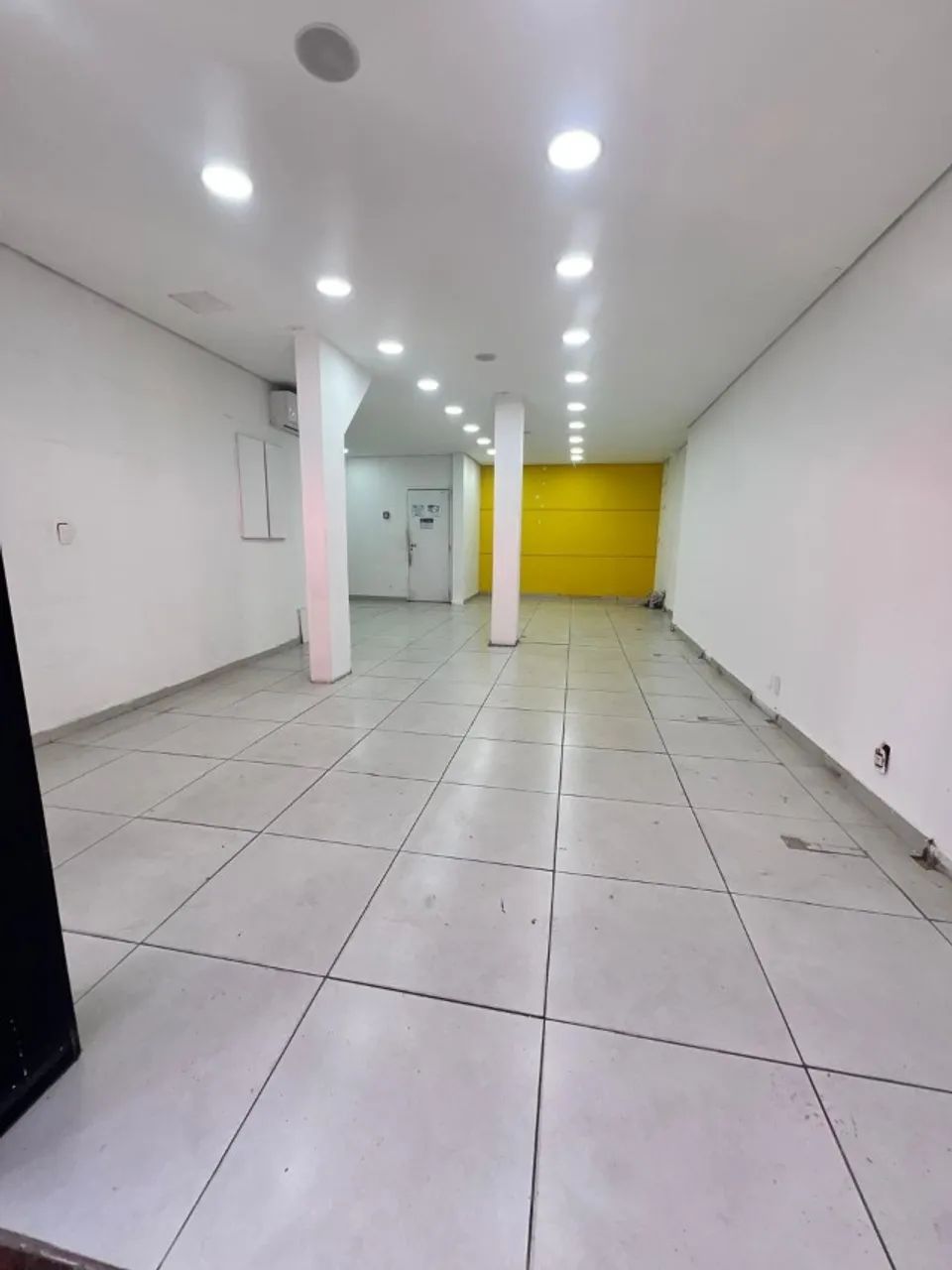 Loja com 45m2 mais sobreloja no Calçadão de Nova Iguaçu - Foto 4