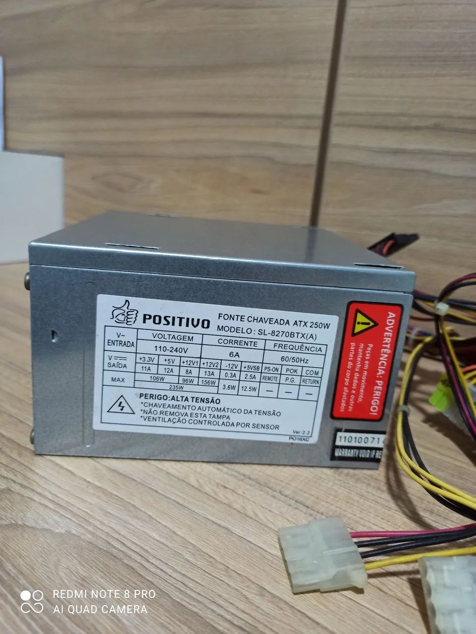 Fonte de alimentação. 250 watts 