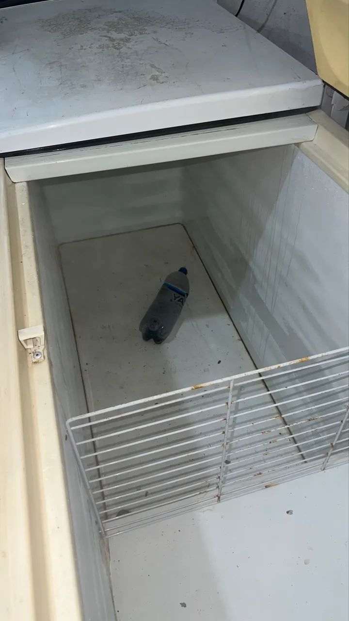 Vendo freezer de 2 portas  - Foto 3