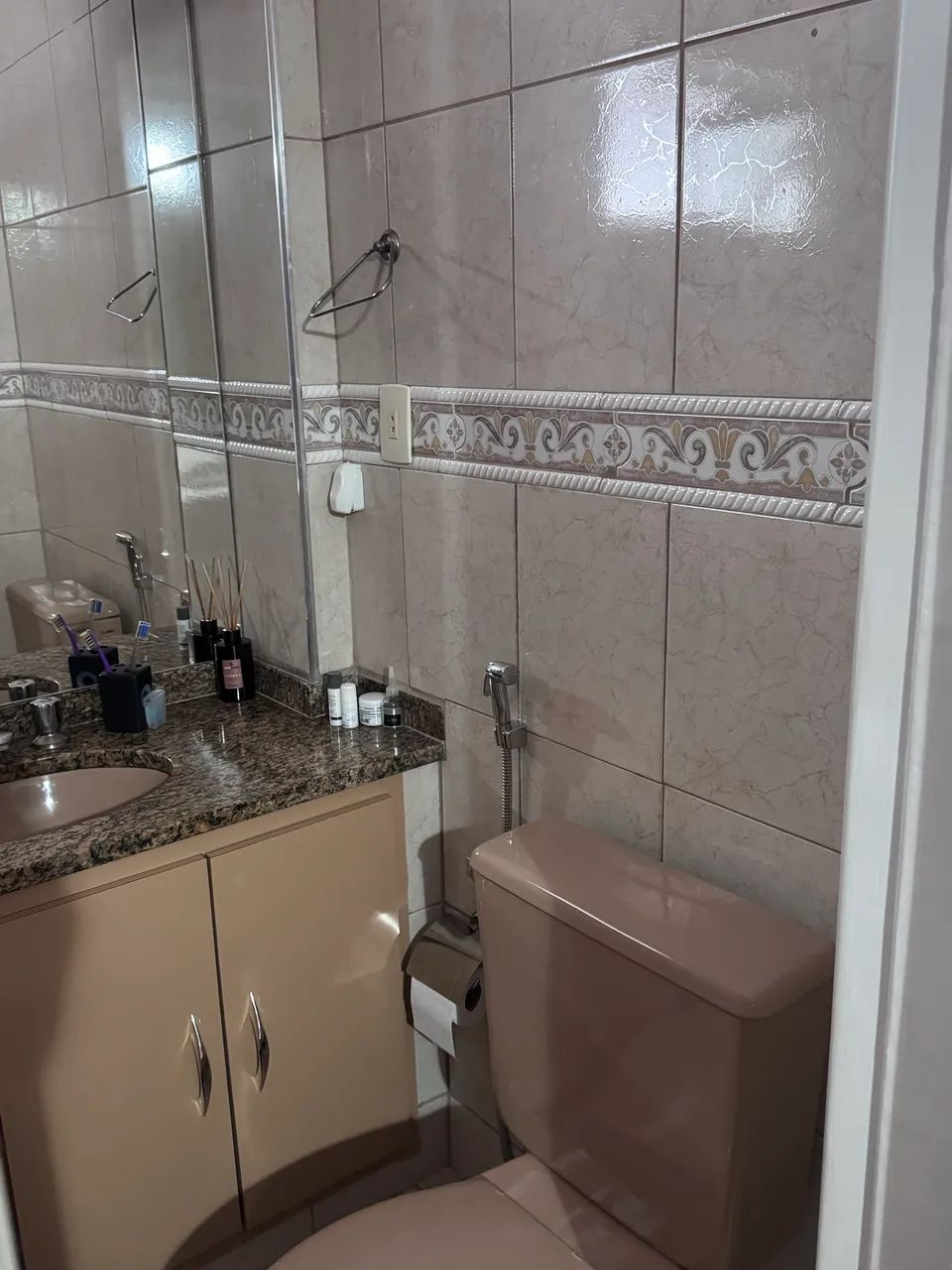 Apartamento no centro com garagem - Aluguel - Foto 4