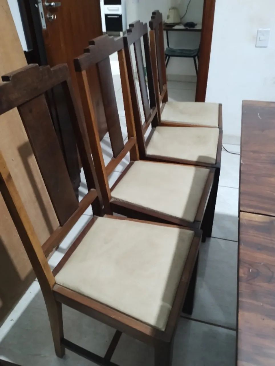Mesa de Jantar madeira maciça - Foto 3