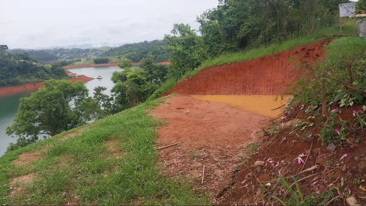 Terreno Pé na Água - 7.600 m²  em Santa Isabel próx Igaratá  - Foto 10