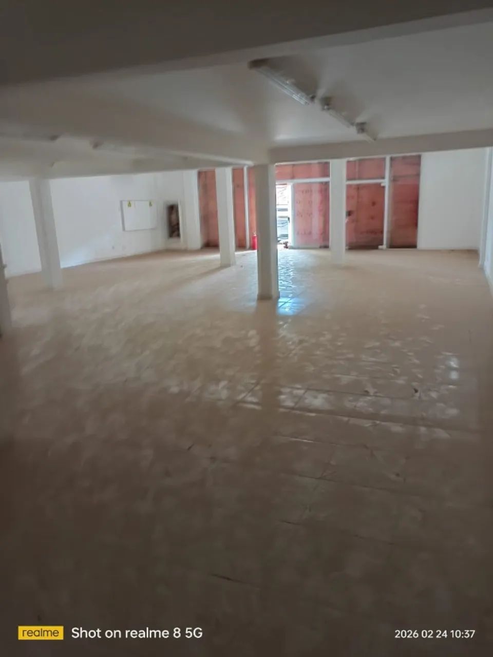 Edifício comercial para alugar com salão térreo, mezanino e apartamento, na zona 03, - Foto 3