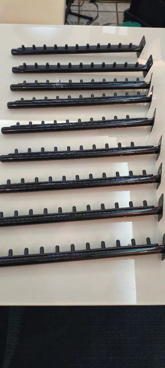Araras de parede 40 cm 